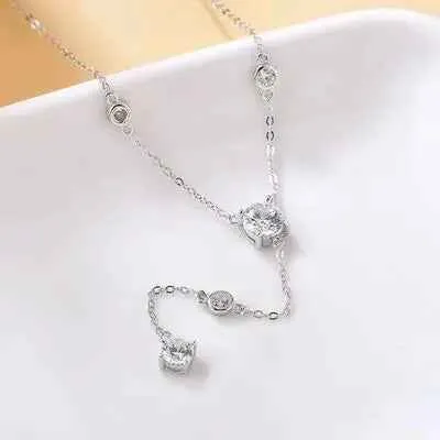 1.5 Carat Moissanite 925 Sterling Silver Necklace