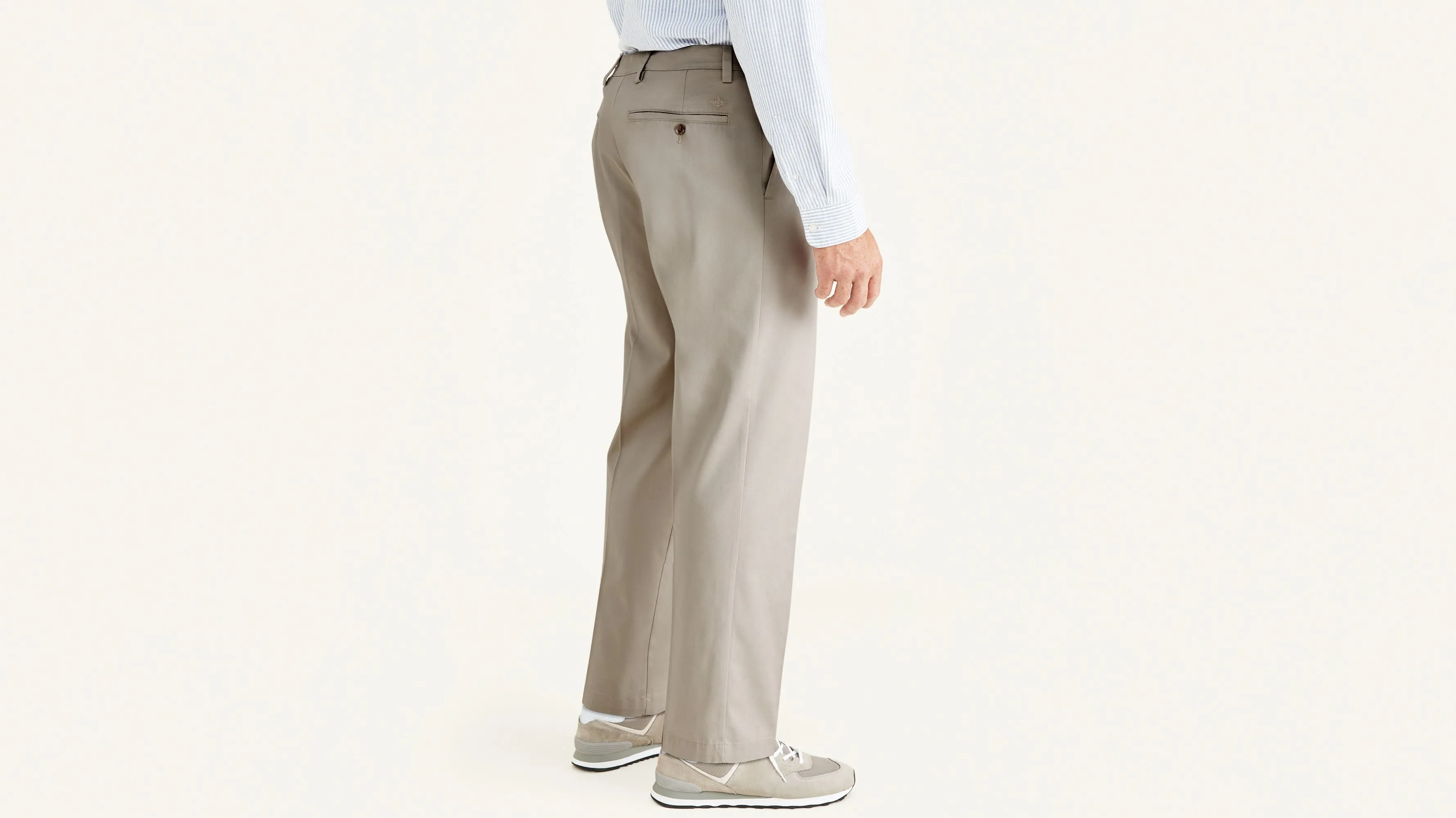 Easy Khakis, Pleated, Classic Fit (Big and Tall)