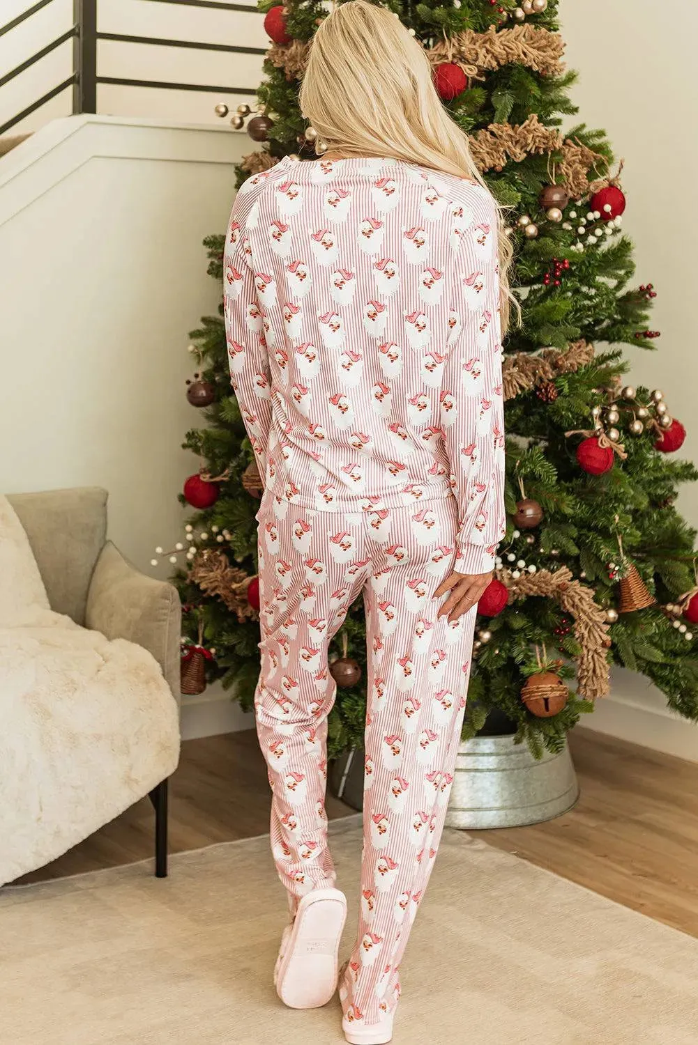 Festive Santa Print Lounge Set for Women