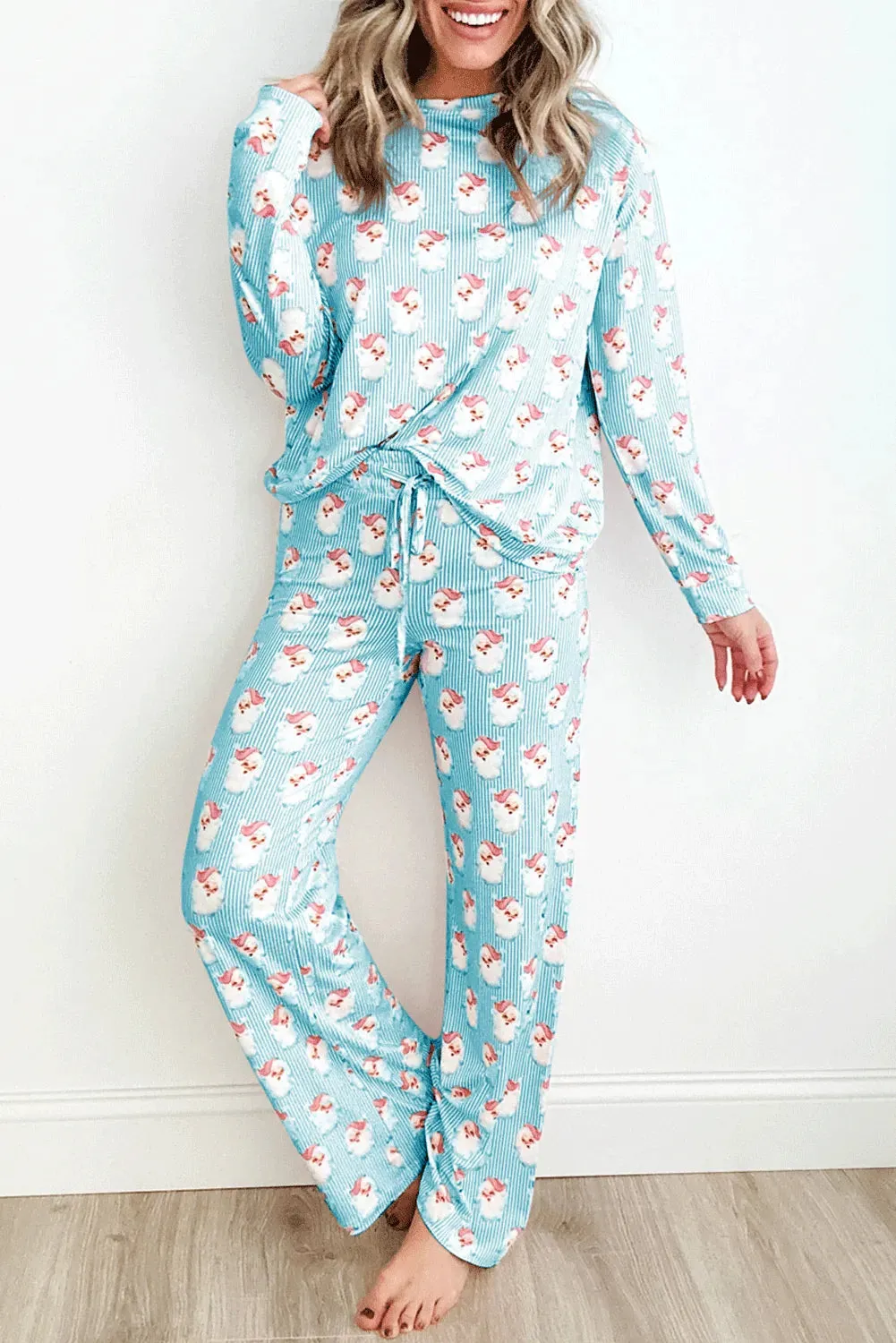 Festive Santa Print Lounge Set for Women