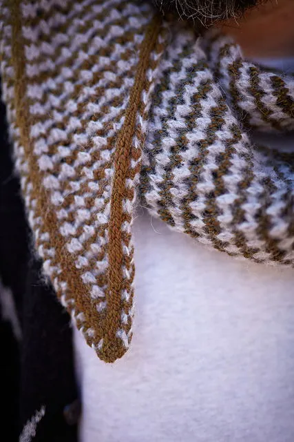 Fisherman's Shawl by Maxim Cyr Yarn Bundle