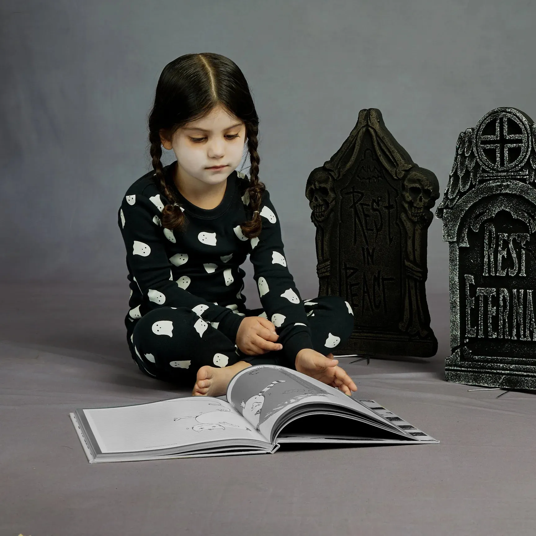 Ghosts Glow-in-the-Dark PJ Set