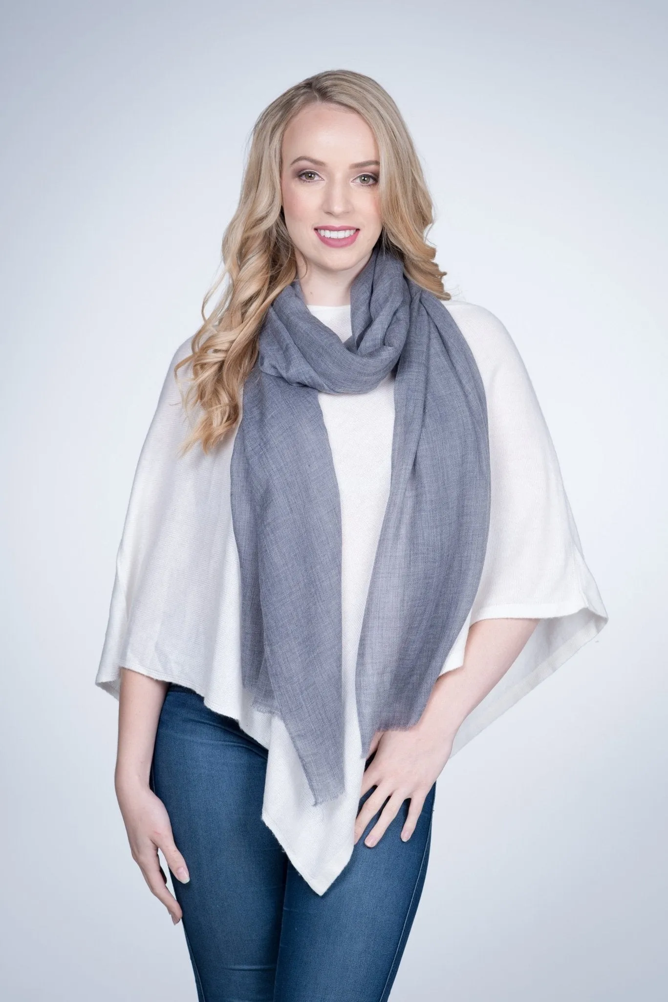 Nine Yaks Fine Cashmere Stole