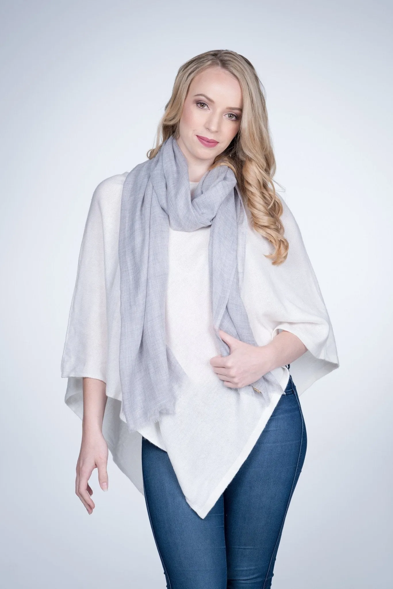 Nine Yaks Fine Cashmere Stole