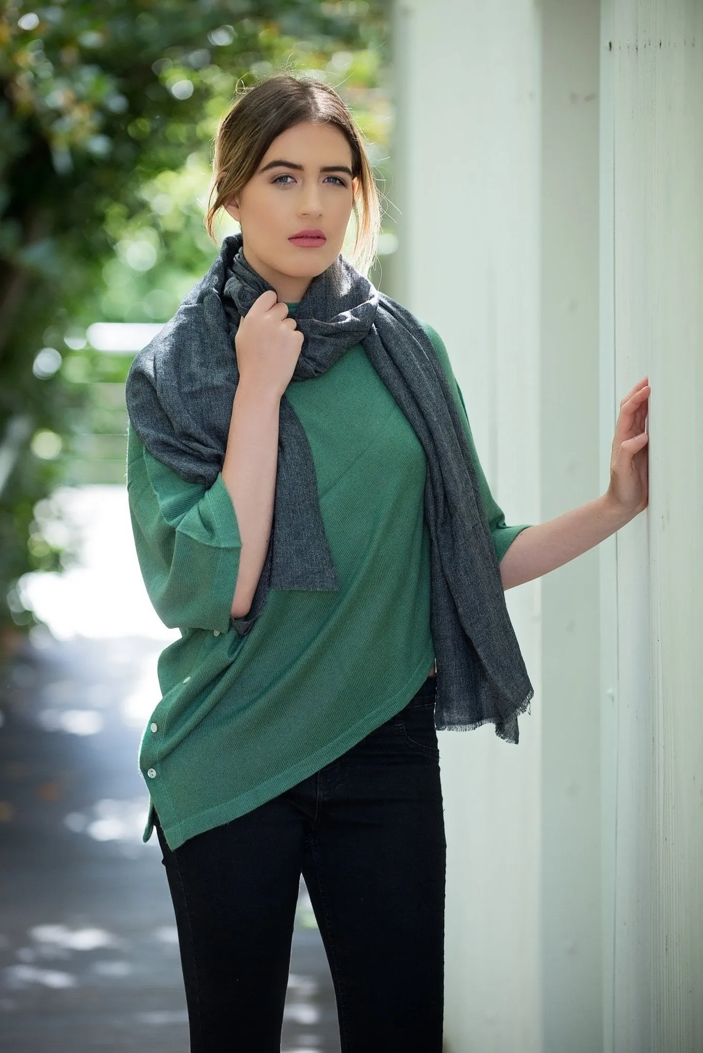 Nine Yaks Fine Cashmere Stole