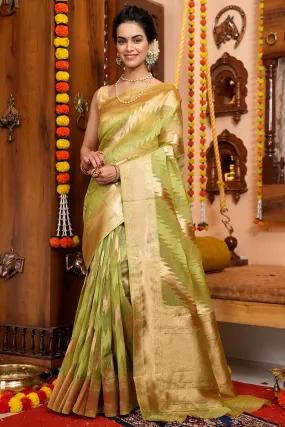 Profuse Green Organza Silk Saree With Felicitous Blouse Piece