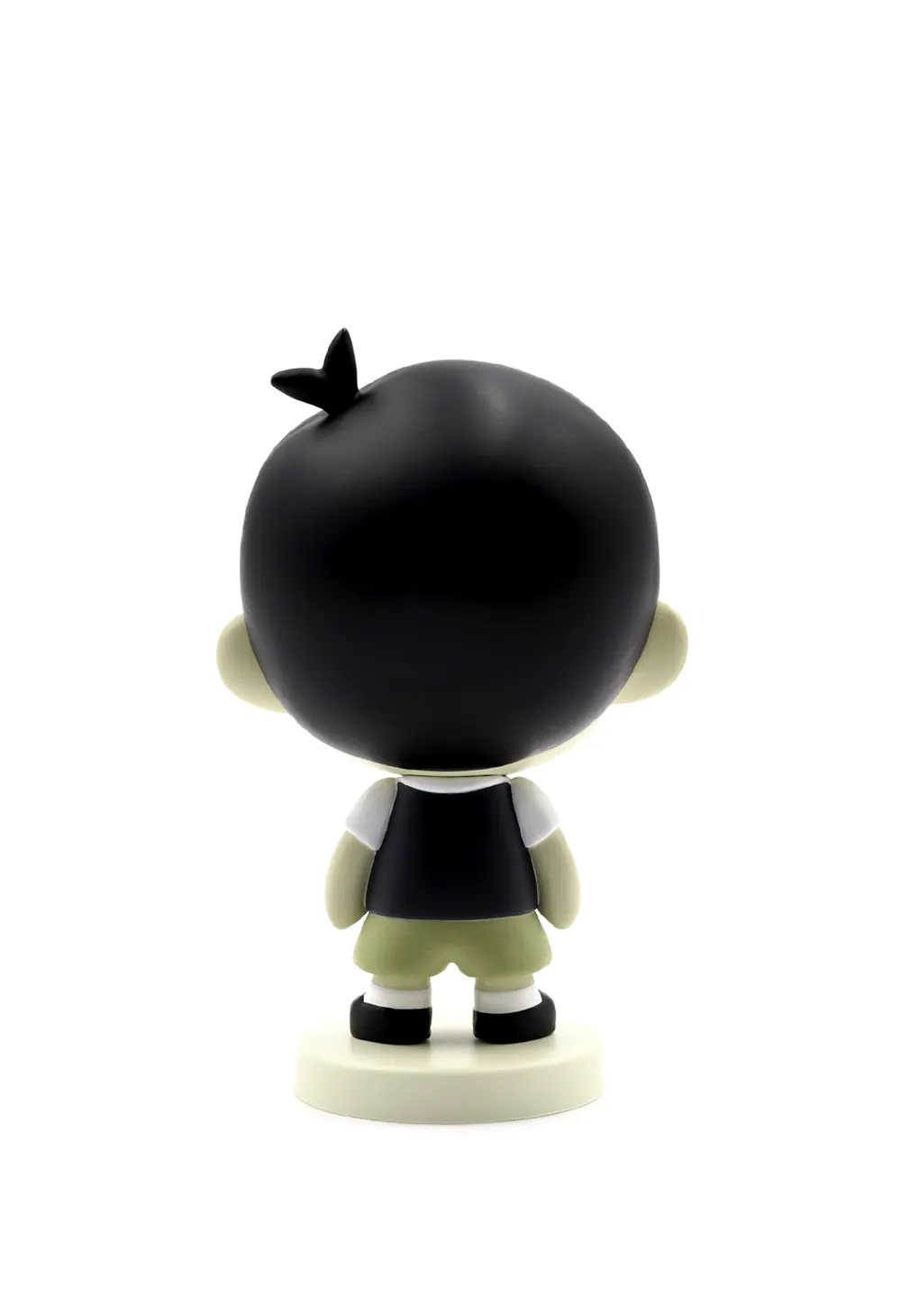 SUNNY Vinyl Figure